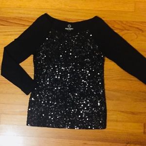 Old Navy long sleeve shirt